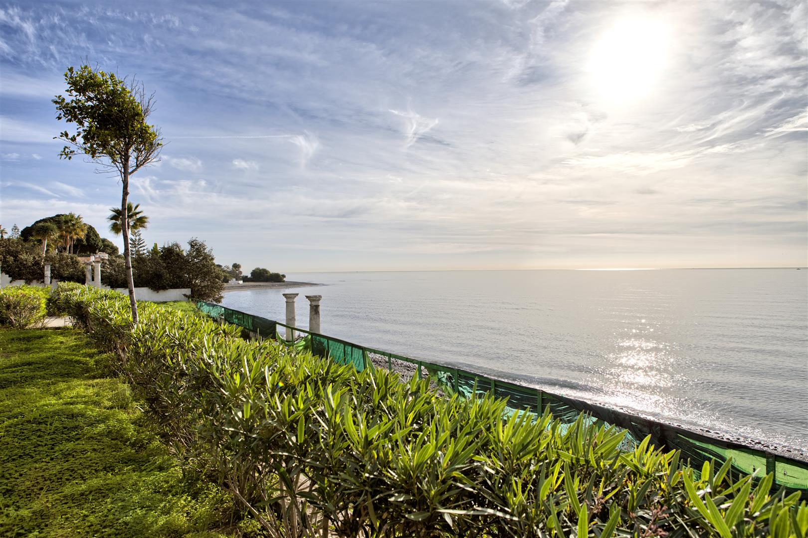 Views Alcazaba Beach